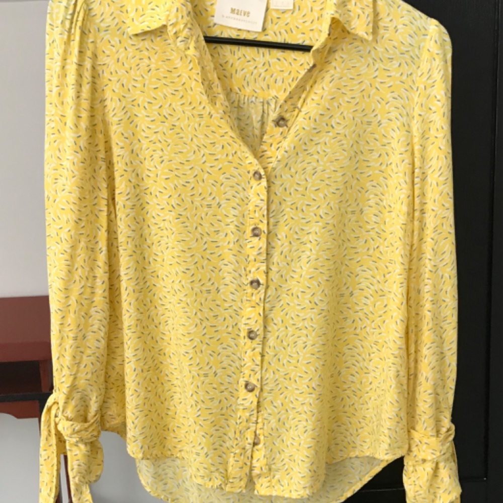 Maeve! Beautiful Patterned Yellow Button Down Blo… - image 2
